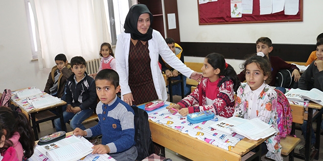 Öğretmenden öğrencileri için yardım kampanyası