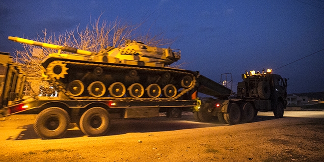 Suriye sınırına tank sevkıyatı devam ediyor