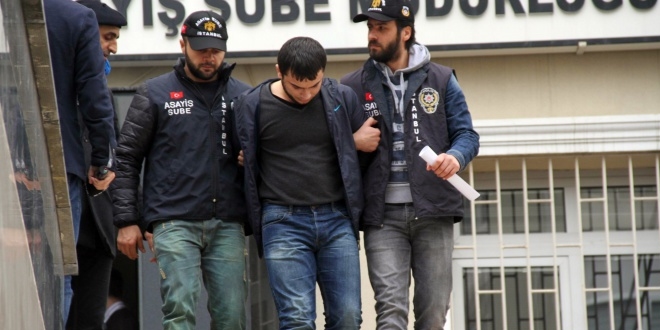 'Sinyal kesici' ile hırsızlık yapan zanlılar yakalandı