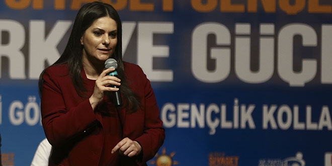 Bakan Sarıeroğlu: Gündemimizin ilk maddesi istihdam