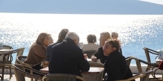 Türkiye kışı, Bodrum yazı yaşıyor