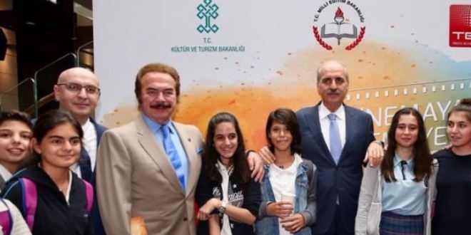 İki bakanlık yüz binlerce öğrenciyi sinemayla buluşturdu