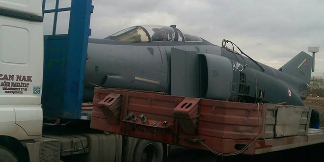 F-4 sava� u�a��, liselilerin e�itimi i�in kullan�lacak