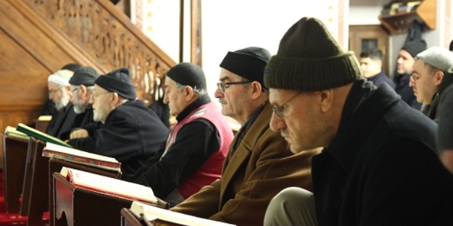 Trakya'daki camilerde Fetih Suresi okundu