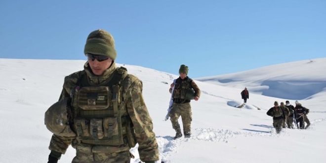 VEDA� ve Mehmet�ik k�yl�ler i�in seferber oldu