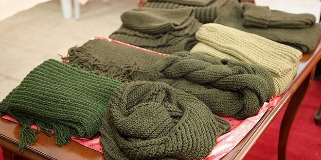 Mehmet�ik'in atk� ve bereleri g�n�ll� annelerden