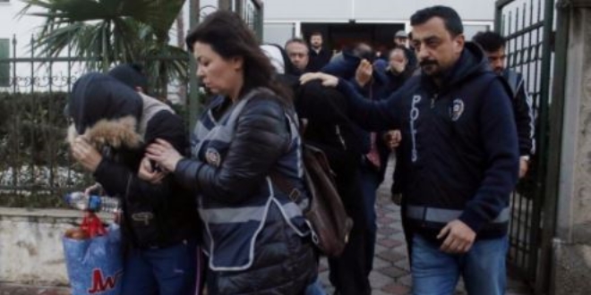 Fuhuş baskını: Memurların da olduğu 25 kişi tutuklandı