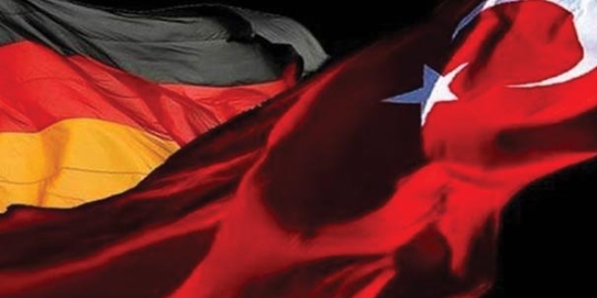 Alman sözcüden destek: Karar Türkiye'nin