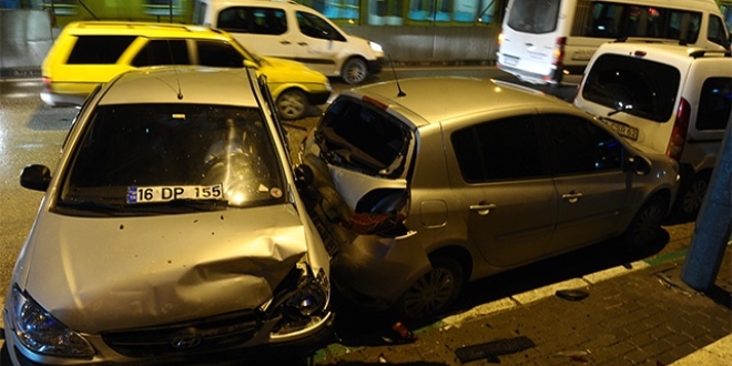Konya'da zincirleme trafik kazas: 1 l, 18 yaral