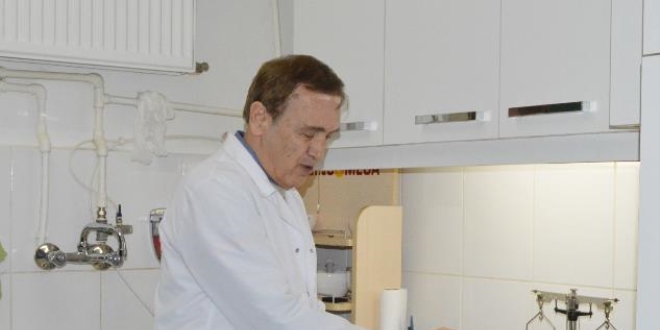 Yaptığı ilaçlar hayat kurtarıyor ama para kazanamıyor
