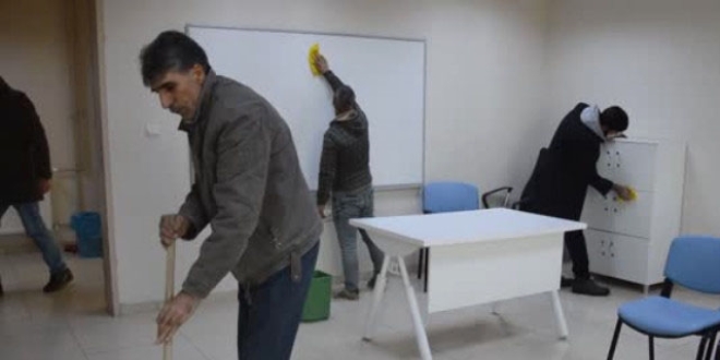 Denetim altında topluma uyum sağlıyorlar