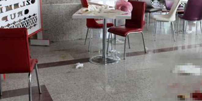 Hastane kantininde silahla vurulan kad�n �ld�