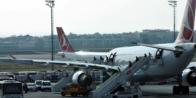 Kabin bas�nc� d��en THY u�a�� geri d�nd�