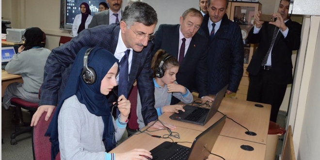 Rize'de kodlama projesi 5 ve 6. sınıflarda uygulanıyor