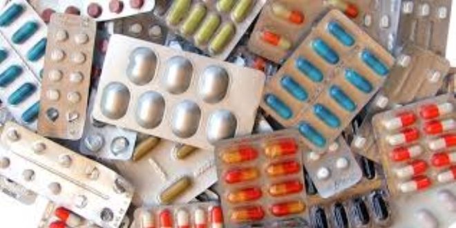 Eczacılardan ilaç tedarikinde sıkıntı yaşandığı iddialarına açıklama