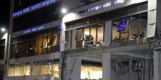 Ankara Valiliği: Vergi dairesindeki patlamada bomba düzeneği bulguları var