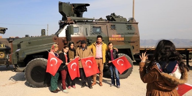 Zeytin Dalı Harekatı'na vatandaşın desteği sürüyor