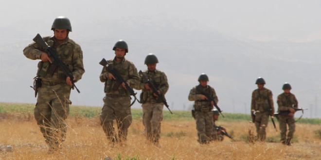 Afrin'de 5 askerimiz ehit oldu