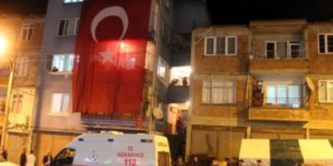 Şehit Akgül ve Seçen'in ailesine acı haberleri iletildi