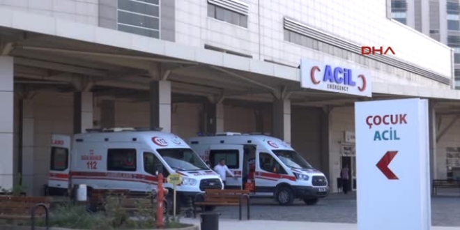 Şanlıurfa'da iki otomobil çarpıştı: 7 yaralı