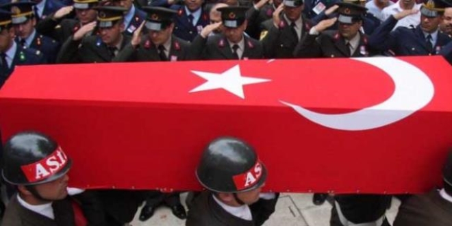 Şehitlerimizi uğurluyoruz