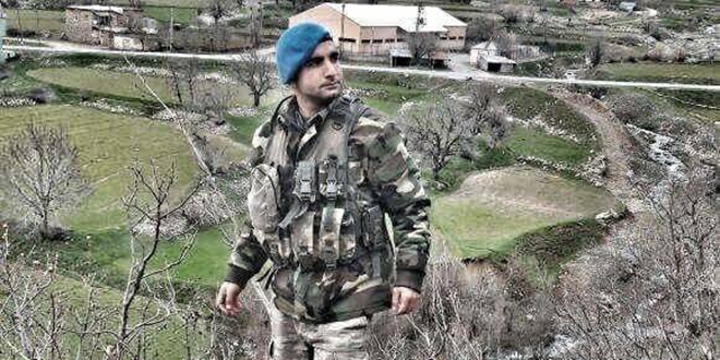 Şehit Uzman Çavuş Evren'in babaevine ateş düştü