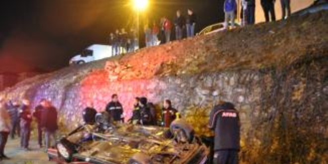 Bartın'da trafik kazası: 1 ölü, 2 yaralı