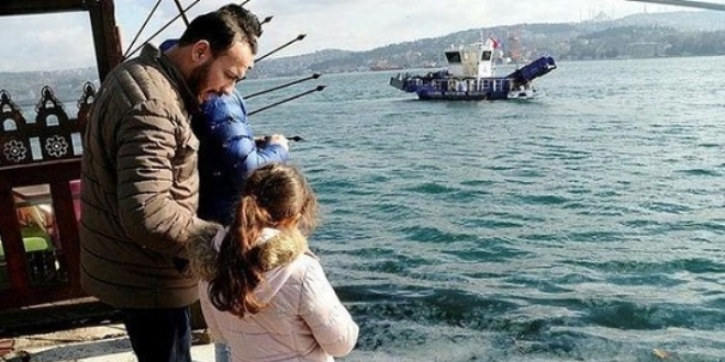 İstanbul Boğazı'nı denizanası bastı