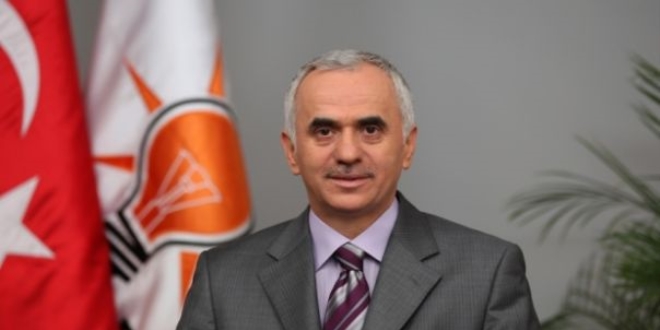 AK Parti Genel Ba�kan Yard�mc�lar�ndan birlik mesaj�