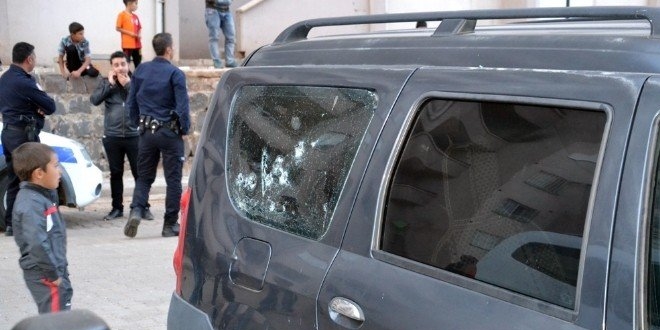 Muhtar�n ev ve arac�na silahl� sald�r�