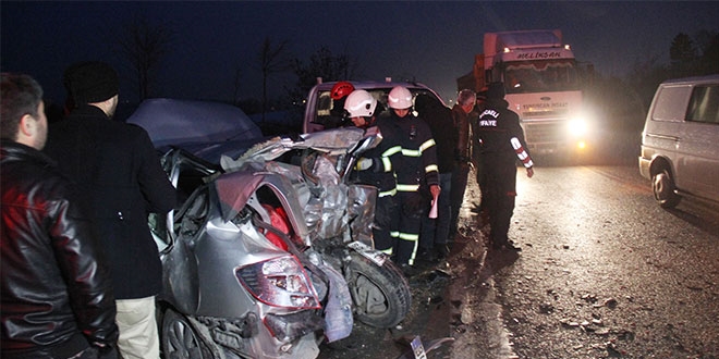 Ölümden döndü yine de aracını bırakmadı