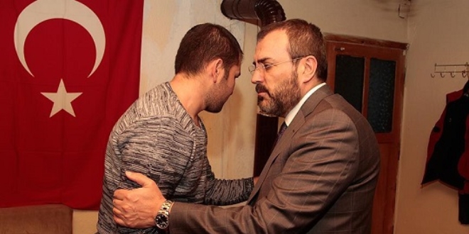 AK Parti Genel Başkanı Yardımcısı Ünal, Afrin gazisini ziyaret etti