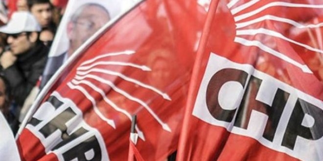 CHP, 26 KHK'yı AYM'ye götürüyor