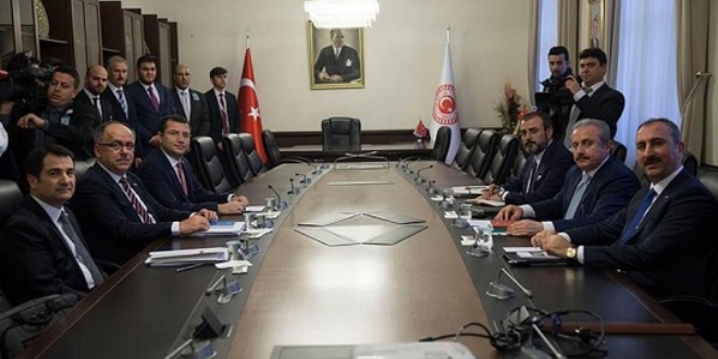 AK Parti-MHP ittifakında komisyon çalışması tamamlandı