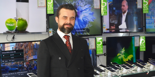 İstanbul Bilişim Ediz Akın tarafından satın alındı