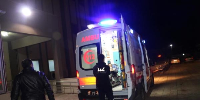 Kazdıkları toprağın altında kalan baba ve oğlu öldü