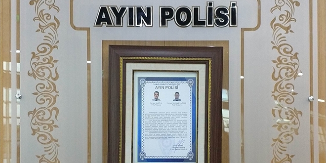 Çevik Kuvvet Polisleri, ayın polisi seçildi