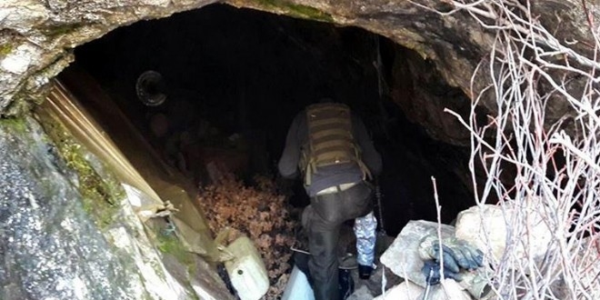 Mehmetçik'ten teröristlerin 8 katlı ve yüzme havuzlu sığınağına operasyon