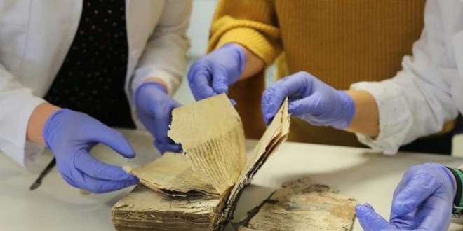 Tarihi eserler restoratörlerinin elinde hayat buluyor