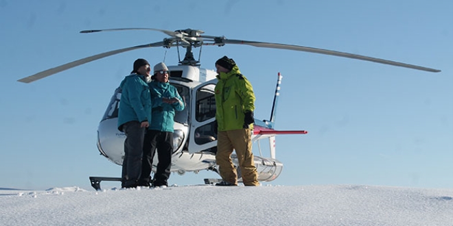 Bakan Bak'tan, kayak tesisi iin helikopterli inceleme