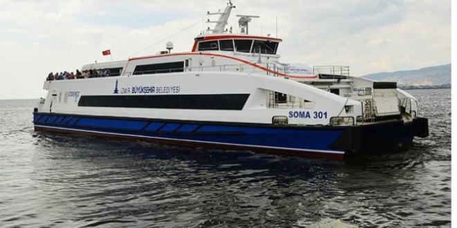 İzmir'de vapur seferleri yeniden başladı