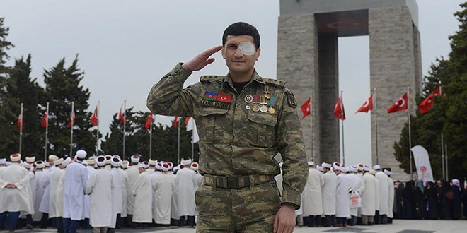 Azerbaycanlı gaziden Afrin'deki Mehmetçik'e destek