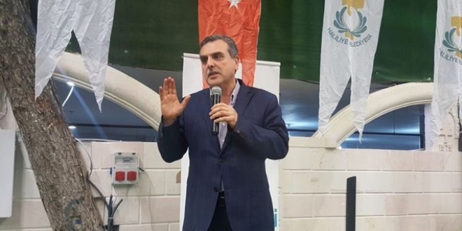 AK Parti Şanlıurfa'da eski başkanla devam dedi