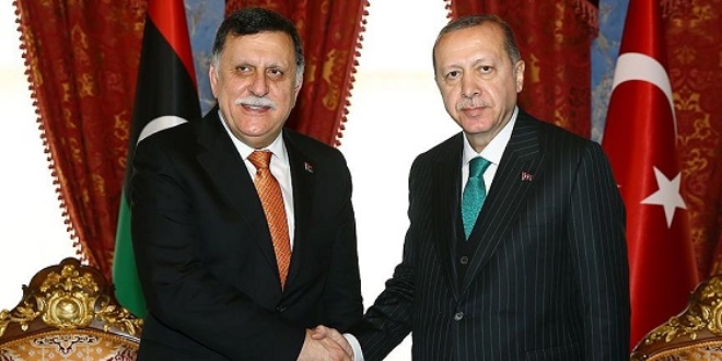 Cumhurbaşkanı Erdoğan Serrac'ı kabul etti