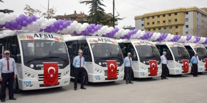 Afyonkarahisar'da halk otobüsleri seferlerine son verdi