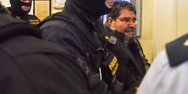 Çekya, Salih Müslüm'i ilk duruşmada serbest bıraktı