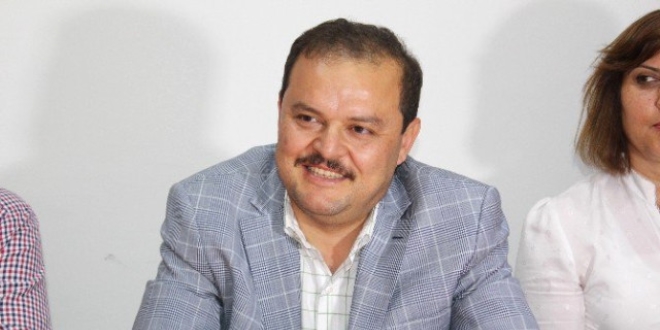 Anayasa Alt Komisyonu Ba�kanl���na Ak Parti'li �z se�ildi