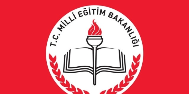 Bakanl�ktan engelli ��rencilere 'okuma yazma cihaz�' da��t�ld�