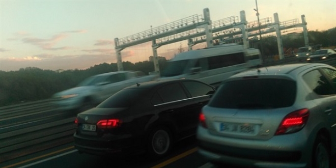 Kaçak geçişte 10 katı ceza uygulaması devam edecek