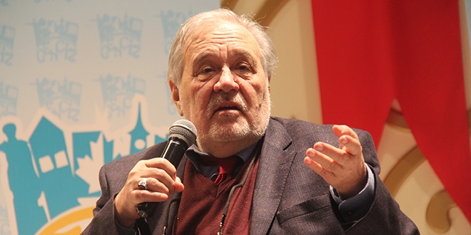 Prof. Dr. İlber Ortaylı: Wikipedia'daki bilgiler yanlıştır